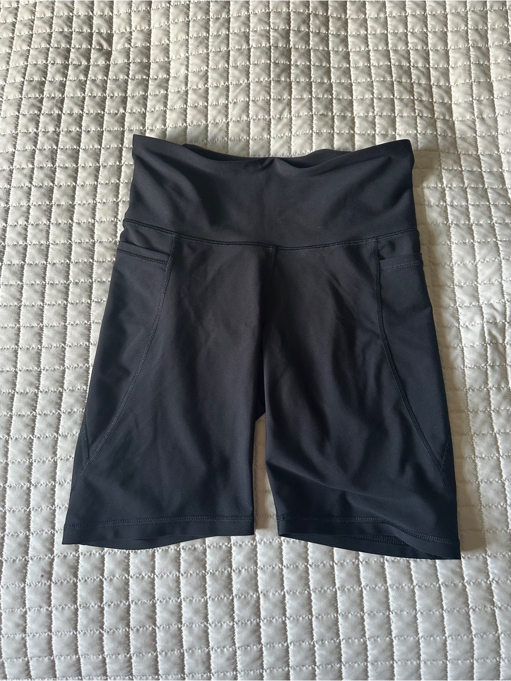 Old Navy Active Go-Dry Women’s High-Rise PowerSoft Pocket Biker Shorts
